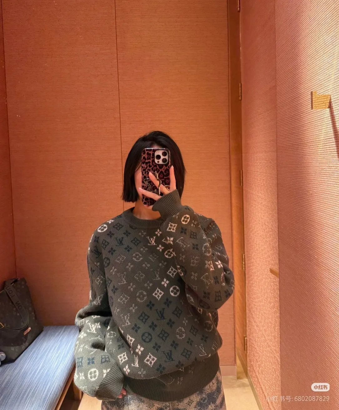 Louis Vuitton/Louis Vuitton military green old flower jacquard round neck knitted sweater